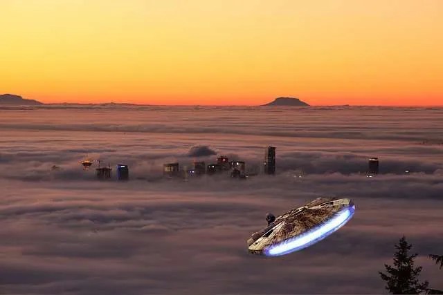 The Millennium Falcon approaches Bespin.